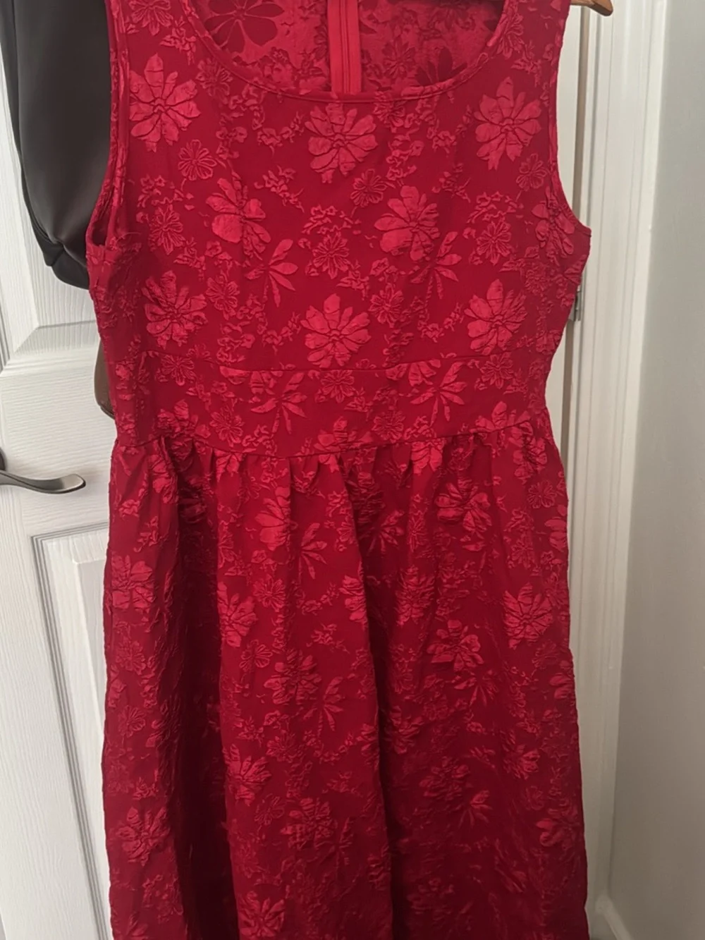Girls Red Floral Jacquard Sleeveless Dress